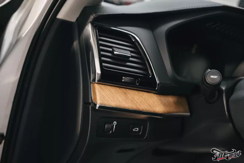 Детейлинг салона для Volvo XC90